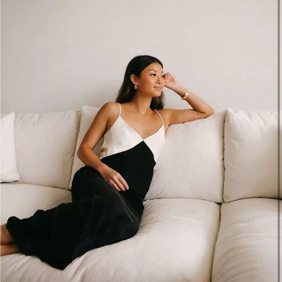 DISSH Dresses & Skirts - DISSH Black and White Women's Dress